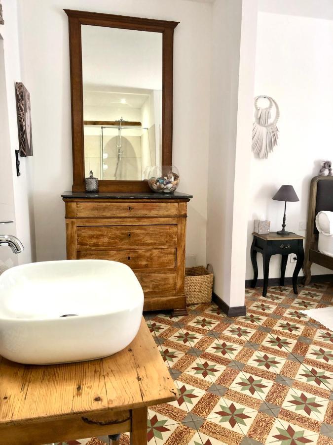 La Maison De Tonton Les Aires Экстерьер фото